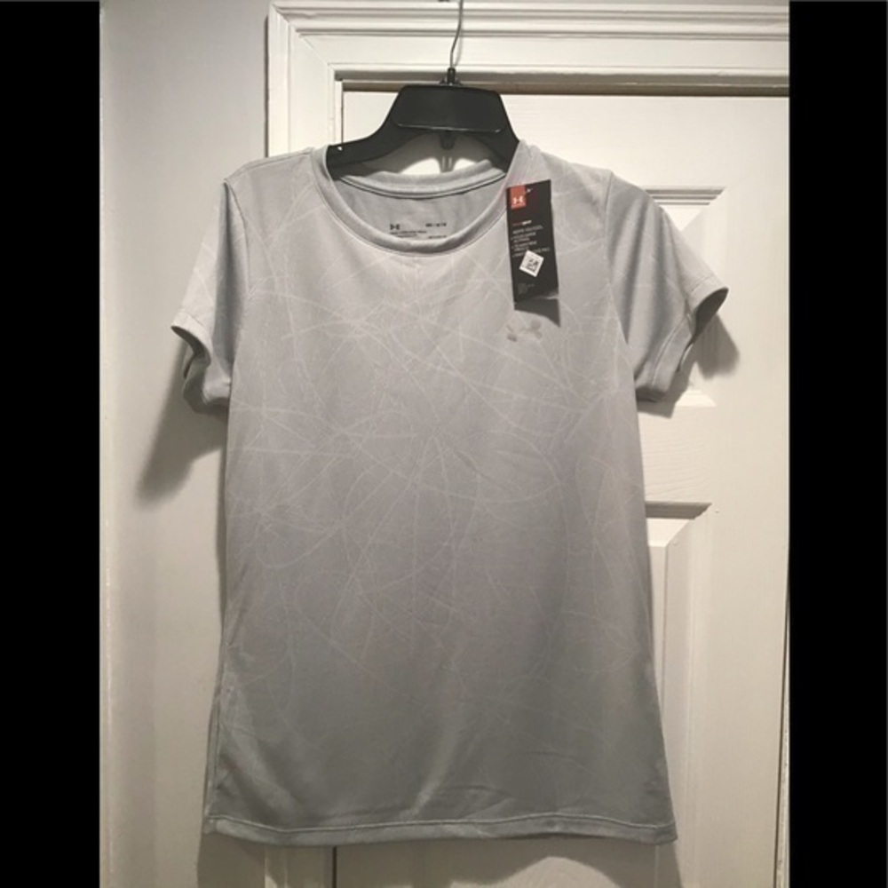 Under Armour Ladies Top Size M